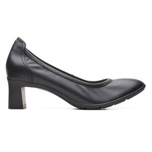 Clark’s Neilly Pumps